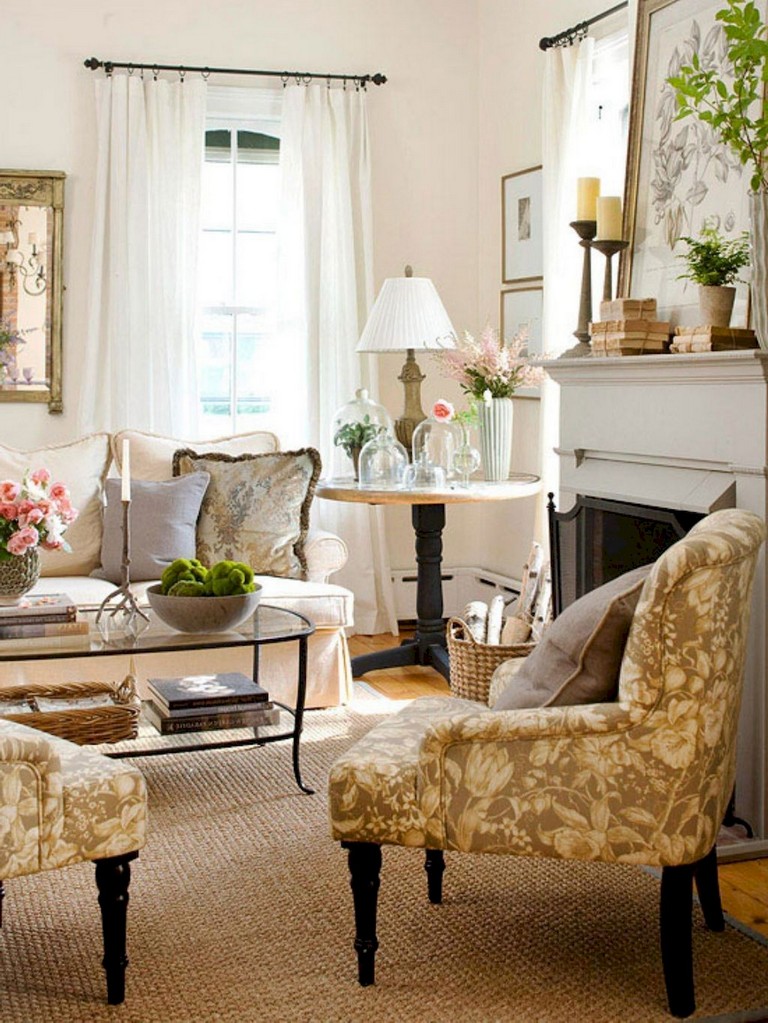 68+ Lovely French Country Living Room Ideas Page 40 of 70